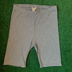 Grey biker shorts!!